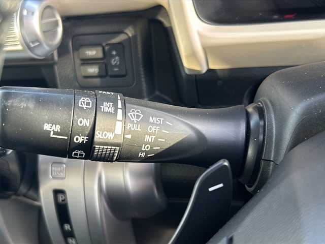 スズキ クロスビー HYBRID MZ 香川県 2018(平30)年 7.3万km キャラバンアイボリーパールメタリック/ホワイト 2トーンルーフ 純正8インチナビ/（Bluetooth/フルセグTV/CD/DVD)/全方位カメラ/クルーズコントロール/衝突被害軽減ブレーキ/コーナーセンサー/シートヒーター/オートハイビーム/LEDヘッドライト/純正アルミホイール/純正フロアマット/スペアキー