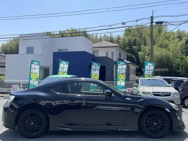 トヨタ ８６ GT 熊本県 2012(平24)年 6.7万km クリスタルブラックシリカ モデリスタフルエアロ /社外SDナビ(AVN-R7W)/【フルセグTV/SD/CD/DVD/Bluetooth】/バックカメラ/オートHIDライト/ETC/純正17インチAW/プッシュスタート/スマートキー/スペアキー/横滑り防止装置/盗難防止装置/純正フロアマット/ダブル＋サイドエアバック/取扱説明書/保証書