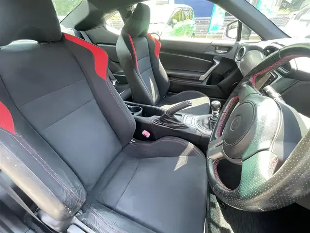 トヨタ ８６ GT 熊本県 2012(平24)年 6.7万km クリスタルブラックシリカ モデリスタフルエアロ /社外SDナビ(AVN-R7W)/【フルセグTV/SD/CD/DVD/Bluetooth】/バックカメラ/オートHIDライト/ETC/純正17インチAW/プッシュスタート/スマートキー/スペアキー/横滑り防止装置/盗難防止装置/純正フロアマット/ダブル＋サイドエアバック/取扱説明書/保証書
