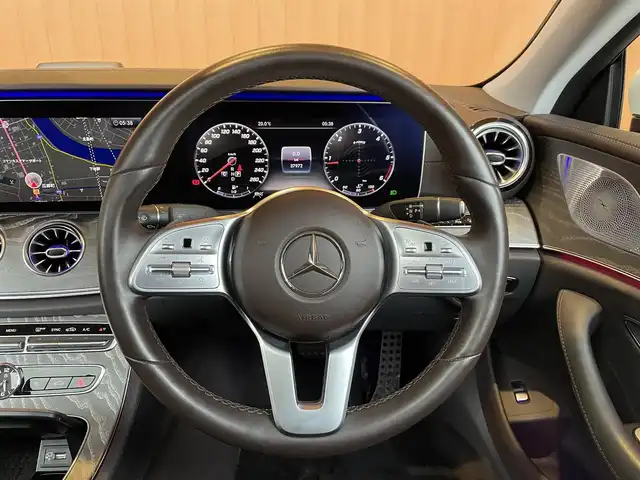 メルセデス・ベンツ ＣＬＳ２２０ｄ スポーツ エクスクルーシブPKG 愛知県 2020(令2)年 3.8万km ダイヤモンドホワイト 純正ナビ /フルセグTV /360度カメラ /レーダーセーフティパッケージ /前後ドラレコ/黒/茶内装 黒革 /全席シートヒーター /前席シートベンチレーション /ブルメスター /ヘッドアップディスプレイ/LEDヘッドライト/サンルーフ