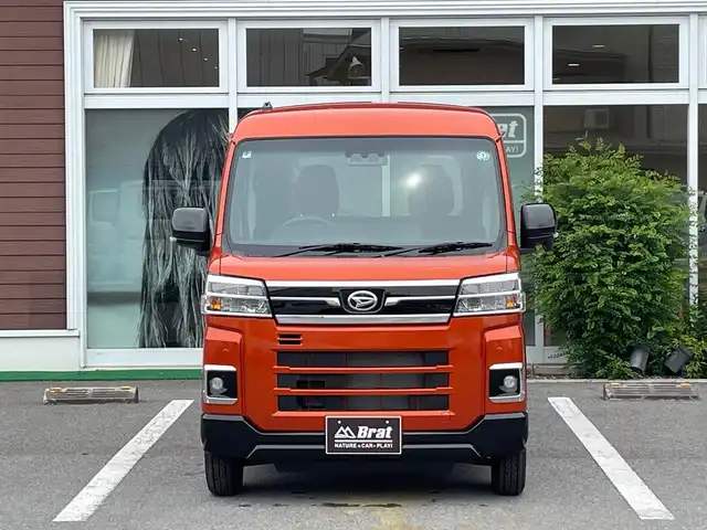 ダイハツ アトレー バン RS 栃木県 2025(令7)年 0.1万km未満 トニコオレンジメタリック アダプティブクルーズコントロール/電動格納式カラードドアミラー/LEDヘッドライト/LEDフォグランプ/オートライト/オーバーヘッドシェルフ/大型LED荷室灯/オートエアコン/リヤヒーター/両側パワースライドドア/USBソケット