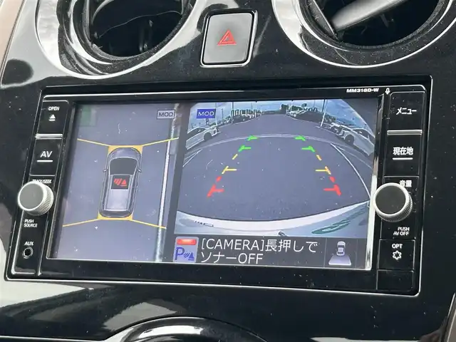 日産 ノート e－パワー メダリスト 奈良県 2018(平30)年 3.5万km ブリリアントホワイトパール 純正ナビ(フルセグTV/CD/AM・FM/BT)/地図SD欠品のため動作未確認/アラウンドビューモニター/ETC/前方ドラレコ/インテリジェントルームミラー/エマージェンシーブレーキ/車線逸脱防止支援/踏み間違い衝突防止アシスト/クルーズコントロール/ハーフレザーシート/LEDヘッドライト/純正15インチアルミホイール/純正フロアマット