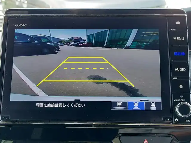 ホンダ Ｎ ＢＯＸ カスタム L ターボ 東京都 2021(令3)年 3.7万km プラチナホワイトパール 純正ナビ/フルセグ/バックカメラ/ビルトインETC/ドライブレコーダー/両側パワースライドドア/ハーフレザーシート/シートヒーター/衝突軽減ブレーキ/レーンキープアシスト/レーダークルーズコントロール/コーナーセンサー/パドルシフト/純正15インチAW/スマートキー/LEDヘッドライト