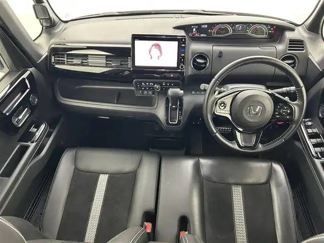 ホンダ Ｎ ＢＯＸ カスタム L ターボ 熊本県 2021(令3)年 3.7万km プラチナホワイトパール 純正ナビVXU-217NBi（CD・DVD・フルセグ・BT・SD・ApplCarPlay・USB）/バックカメラ/ビルトインETC/社外前後ドライブレコーダー/両側パワースライドドア/ハーフレザーシート/前席シートヒーター/衝突軽減ブレーキ/レーンキープアシスト/アイドリングストップ/レーダークルーズコントロール/前後クリアランスソナー/パドルシフト/純正フロアマット/純正15インチAW/オートライト/LEDヘッドライト/フォグランプ/スマートキー/プッシュスタート