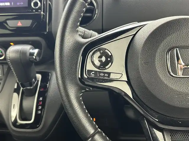 ホンダ Ｎ ＢＯＸ カスタム L ターボ 熊本県 2021(令3)年 3.7万km プラチナホワイトパール 純正ナビVXU-217NBi（CD・DVD・フルセグ・BT・SD・ApplCarPlay・USB）/バックカメラ/ビルトインETC/社外前後ドライブレコーダー/両側パワースライドドア/ハーフレザーシート/前席シートヒーター/衝突軽減ブレーキ/レーンキープアシスト/アイドリングストップ/レーダークルーズコントロール/前後クリアランスソナー/パドルシフト/純正フロアマット/純正15インチAW/オートライト/LEDヘッドライト/フォグランプ/スマートキー/プッシュスタート