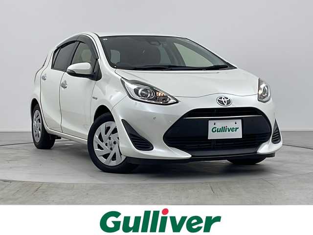 トヨタ アクア S スタイルブラック 愛知県 2019(平31)年 1.9万km ホワイトパールクリスタルシャイン トヨタセーフティセンス/　衝突軽減ブレーキ/レーンキープアシスト/　オートハイビーム/クリアランスソナー/社外メモリナビ(MDV-D307BT)/　ワンセグ/BT/DVD/CD/MSV/バックカメラ/ETC/アイドリングストップ/ハロゲンヘッドライト/オートライト/スマートキー/プッシュスタート/純正フロアマット