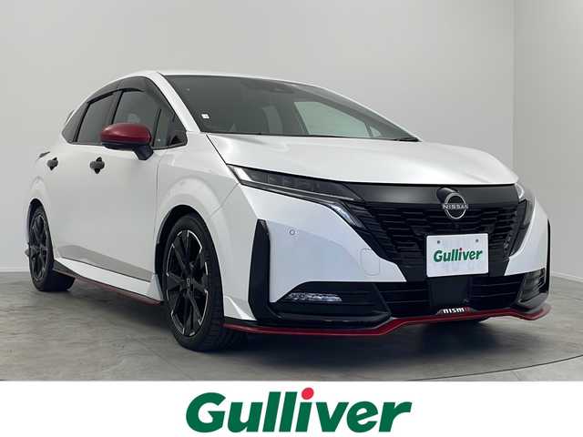 日産 オーラ ニスモ 大阪府 2022(令4)年 2万km ピュアホワイトパール 純正メモリナビ/・フルセグTV/・Bluetooth/・USB接続/・HDMI/プロパイロット/全方位カメラ/専用レカロシート/NISMOエアロ/デジタルインナーミラー/ワイヤレス充電/ALPINEツイーター