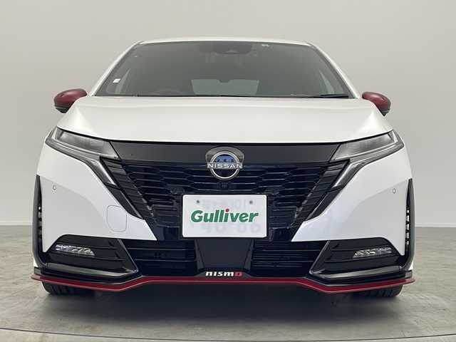 日産 オーラ ニスモ 大阪府 2022(令4)年 2万km ピュアホワイトパール 純正メモリナビ/・フルセグTV/・Bluetooth/・USB接続/・HDMI/プロパイロット/全方位カメラ/専用レカロシート/NISMOエアロ/デジタルインナーミラー/ワイヤレス充電/ALPINEツイーター