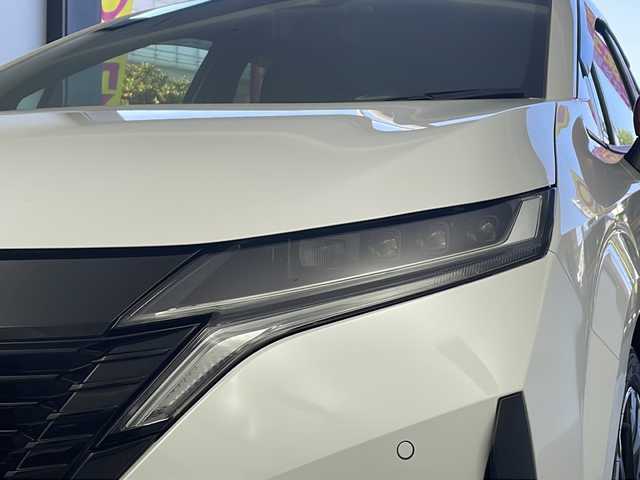 日産 オーラ ニスモ 大阪府 2022(令4)年 2万km ピュアホワイトパール 純正メモリナビ/・フルセグTV/・Bluetooth/・USB接続/・HDMI/プロパイロット/全方位カメラ/専用レカロシート/NISMOエアロ/デジタルインナーミラー/ワイヤレス充電/ALPINEツイーター