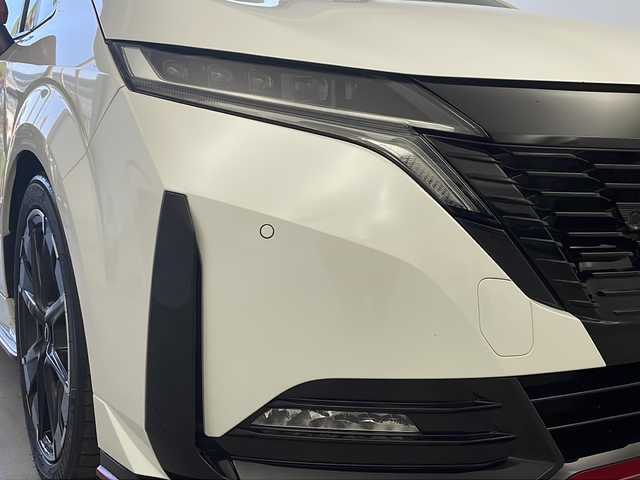 日産 オーラ ニスモ 大阪府 2022(令4)年 2万km ピュアホワイトパール 純正メモリナビ/・フルセグTV/・Bluetooth/・USB接続/・HDMI/プロパイロット/全方位カメラ/専用レカロシート/NISMOエアロ/デジタルインナーミラー/ワイヤレス充電/ALPINEツイーター