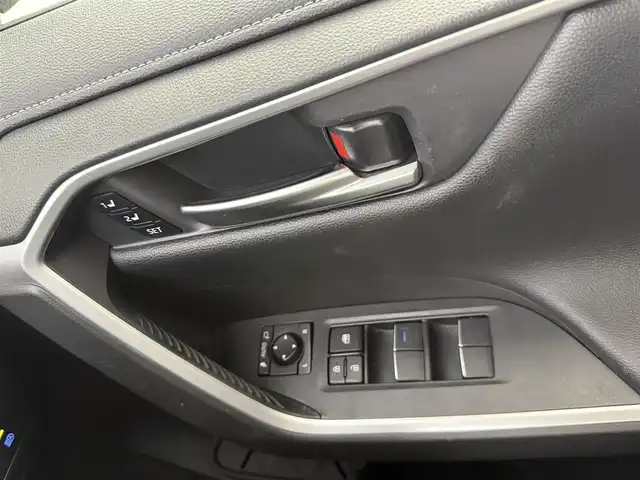 トヨタ ＲＡＶ４ ハイブリットG 愛知県 2021(令3)年 5.9万km アティチュードブラックマイカ モデリスタエアロ/サンルーフ/ALPINEナビ　X9NX/バックカメラ　/レザーシート　/シートヒーター　/パワーシート　/ステアヒーター　/ＢＳＭ　/衝突軽減ブレーキ/アダクティブクルーズコントロール　/ＥＴＣ　/ドラレコ　/電子パーキング　/ルーフレール　/18インチアルミホイール/保証書/取説/記録簿/スペアキー