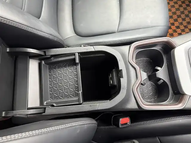 トヨタ ＲＡＶ４ ハイブリットG 愛知県 2021(令3)年 5.9万km アティチュードブラックマイカ モデリスタエアロ/サンルーフ/ALPINEナビ　X9NX/バックカメラ　/レザーシート　/シートヒーター　/パワーシート　/ステアヒーター　/ＢＳＭ　/衝突軽減ブレーキ/アダクティブクルーズコントロール　/ＥＴＣ　/ドラレコ　/電子パーキング　/ルーフレール　/18インチアルミホイール/保証書/取説/記録簿/スペアキー