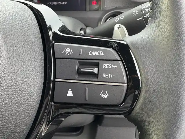 ホンダ Ｎ ＢＯＸ カスタム ターボ 大分県 2025(令7)年 0.2万km プラチナホワイトパール ・ナビ(BT/USB)/・フルセグテレビ/・バックカメラ/・両側パワースライドドア/・衝突軽減ブレーキ/・レーダークルーズコントロール/・コーナーセンサー/・ドライブレコーダー/・ETC/・シートヒーター/・ブレーキホールド/・パドルシフト/・ステアリングリモコン/・純正ホイール