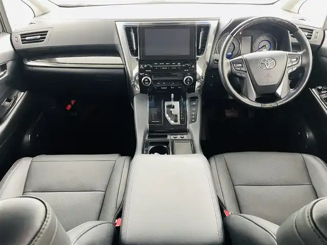 トヨタ ヴェルファイア ハイブリット ZR Gエディション 福島県 2018(平30)年 5.3万km ブラック プリクラッシュセーフティ/・レーダークルーズコントロール/・レーントレーシングアシスト/・パーキングサポートブレーキ/・アダプティブハイビームシステム/・インテリジェントクリアランスソナー/・ブラインドスポットモニター/TRDエアロ/純正ナビゲーション　/・BT/TV/AM/FM/CD/DVD/HDMI/・バックカメラ/360°カメラ/・ＥＴＣ/デジタルインナーミラー/ＪＢＬスピーカー/両側パワースライドドア/前後ドライブレコーダー/シートヒーターD席＋N席＋2列目シート/・エアシートD席＋N席/革巻きステアリング/・ステアリングスイッチ/・ステアリングヒーター/LEDライト/・フォグライト/・オートライト/電動格納ミラー/ドアバイザー