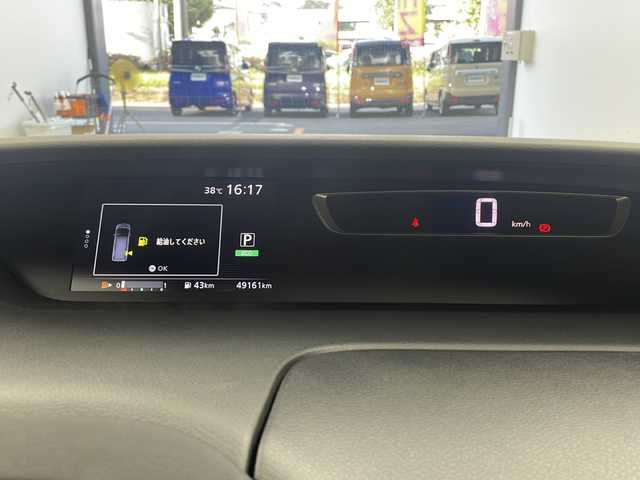 日産 セレナ ハイウェイスター プロパイロットED 大阪府 2017(平29)年 5万km ブリリアントホワイトパール 純正SDナビ/・フルセグTV/・BT AUDIO/プロパイロット/エマージェンシーブレーキ/純正フリップダウンモニター/バックカメラ/両側パワースライドドア/純正ドライブレコーダー/ETC/コーナーセンサー/LEDヘッドライト