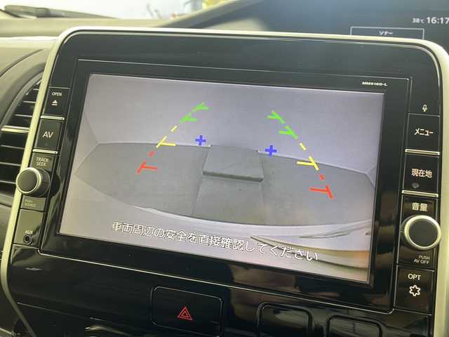 日産 セレナ ハイウェイスター プロパイロットED 大阪府 2017(平29)年 5万km ブリリアントホワイトパール 純正SDナビ/・フルセグTV/・BT AUDIO/プロパイロット/エマージェンシーブレーキ/純正フリップダウンモニター/バックカメラ/両側パワースライドドア/純正ドライブレコーダー/ETC/コーナーセンサー/LEDヘッドライト