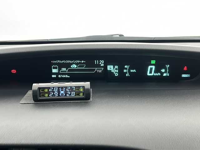 トヨタ プリウス S ツーリングセレ G’s 宮城県 2015(平27)年 8.8万km ホワイトパールクリスタルシャイン 社外ナビ/・フルセグTV/バックカメラ/プッシュスタート/スマートキー×2/LEDフォグライト/ALPINE製パワードサブウーファー/純正フロアマット/社外AW/レザー調シートカバー
