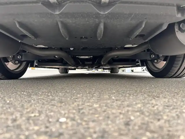 レクサス ＩＳ 300h バージョンL 宮城県 2023(令5)年 5.6万km ソニッククォーツ ムーンルーフ/パノラミックビューモニター/＝＝＝/モデリスタ フロントウィングスポイラー/モデリスタ サイドスカート/モデリスタ リアスタイリングキット（リヤスカート・スポーツマフラー）/モデリスタ トランクスポイラー/セーフティシステムプラス/・プリクラッシュセーフティ/・レーントレーシングアシスト/・オートマチックハイビーム/・レーダークルーズコントロール/・ロードサインアシスト/・先行車発進告知機能/・ドライバー異常時対応システム/ブラインドスポットモニター/パーキングサポートブレーキ/純正ナビ/・CD/DVD/・Blu-ray/・Bluetooth/・フルセグTV/ビルトインETC2.0/本革シート/パワーシート/シートヒーター/ベンチレーション/革巻きステアリング/ステアリングヒーター/パドルシフト/電動パーキングブレーキ/ブレーキホールド/フル3眼LEDヘッドランプ/オートライト/スマートキー＆プッシュスタート/電動格納ミラー/電動サンシェード（リア）/純正19インチAW/純正フロアマット