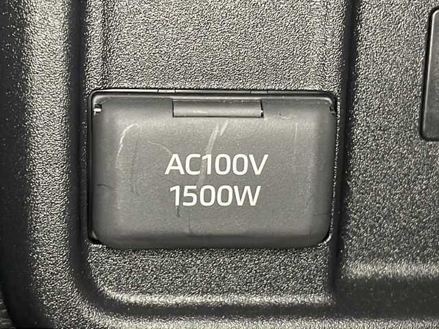 トヨタ シエンタ ハイブリッド Z 広島県 2023(令5)年 0.8万km ブラック 純正10.5型ディスプレイオーディオ（スマホ連携/フルセグTV/Bluetooth）/両側パワースライドドア/バックカメラ/セーフティンセンス/・プリクラッシュセーフティ/・レーントレーシングアシスト/・レーンディパーチャーアラート/・レーダークルーズコントロール/・アダプティブハイビーム/・プロアクティブドライビングアシスト/ブラインドスポットモニター/パーキングサポートブレーキ/LEDヘッドランプ/純正15インチAW/AC100V/1500W電源/ETC2.0/前後ドライブレコーダー/USB入力端子