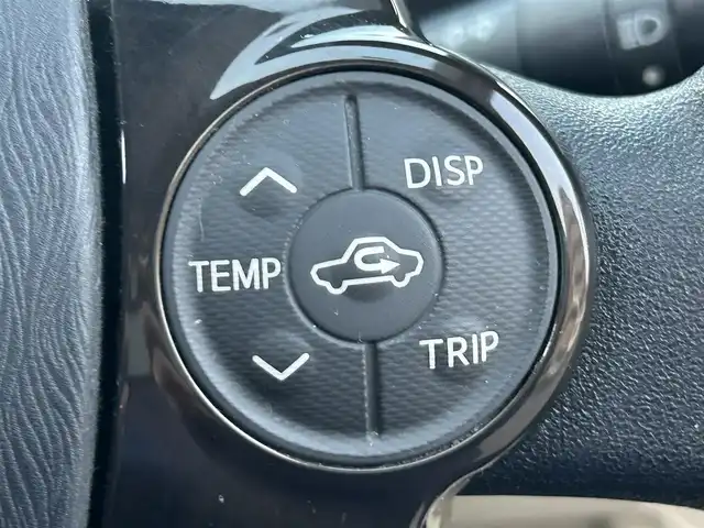 トヨタ プリウス S ツーリングセレ マイコーデ 岡山県 2013(平25)年 11.7万km ブラック (株)IDOMが運営する【じしゃロン岡山店】の自社ローン専用車両です。こちらは現金またはオートローンご利用時の価格です。 自社ローンご希望の方は別途その旨お申し付け下さい/・社外ナビゲーション/・バックカメラ/・ＥＴＣ/・レザーシート