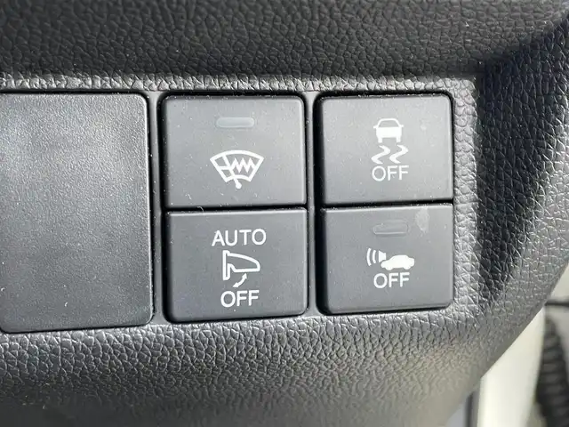 ホンダ フィット ハイブリット Lパッケージ 東京都 2016(平28)年 6.2万km プレミアムホワイトパールⅡ 純正ナビ(VXM-174VFi)/【DVD/CD/FM/AM/TV/ipod/SD/BT/USB】/バックカメラ/ビルトインETC/クルーズコントロール/あんしんパッケージ/・シティブレーキアクティブシステム/・サイドカーテンエアバックシステム/・前席用サイドエアバックシステム/ハーフレザーシート/LEDヘッドライト/本革巻きステアリング/プッシュスタート/スマートキー/スペアキー×１