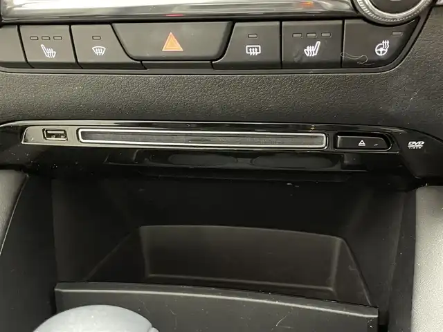 マツダ マツダ３セダン 20S Lパッケージ 愛知県 2021(令3)年 2.4万km ディープクリスタルブルーマイカ 純正ナビ　白革　シートヒーター　禁煙　フルセグＴＶ　全方位カメラ　ＤＶＤ　純正前後ドラレコ　ＥＴＣ　３６０°セーフティパッケージ　衝突軽減装置　追従クルコン　ＨＵＤ　パドルシフト　ＬＥＤオートライト　パーキングセンサー　