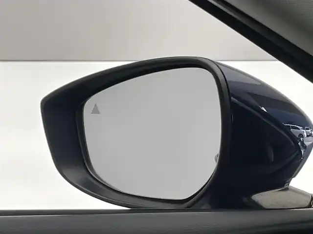 マツダ マツダ３セダン 20S Lパッケージ 愛知県 2021(令3)年 2.4万km ディープクリスタルブルーマイカ 純正ナビ　白革　シートヒーター　禁煙　フルセグＴＶ　全方位カメラ　ＤＶＤ　純正前後ドラレコ　ＥＴＣ　３６０°セーフティパッケージ　衝突軽減装置　追従クルコン　ＨＵＤ　パドルシフト　ＬＥＤオートライト　パーキングセンサー　