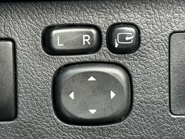 トヨタ マークＸ 250G Four 道南・函館 2015(平27)年 7万km ブラック /社外ＳＤナビ//ワンセグＴＶ//バックカメラ//寒冷地仕様//ワイパーデアイサー//スペアキー//ＥＴＣ//フロアマット//LEDヘッドライト//保証書//取扱説明書