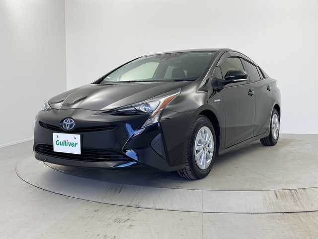 トヨタ プリウス S 奈良県 2018(平30)年 0.4万km アティチュードブラックマイカ セーフティセンス/社外ナビ/バックカメラ/レーダークルーズコントロール/ETC/ドライブレコーダー/レーンキープ/ESC/オートハイビーム/LEDヘッドランプ/フルセグ/オートライト/純正アルミ/スマートキー/プッシュスタート
