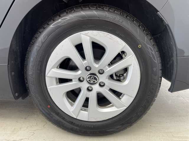 トヨタ プリウス S 奈良県 2018(平30)年 0.4万km アティチュードブラックマイカ セーフティセンス/社外ナビ/バックカメラ/レーダークルーズコントロール/ETC/ドライブレコーダー/レーンキープ/ESC/オートハイビーム/LEDヘッドランプ/フルセグ/オートライト/純正アルミ/スマートキー/プッシュスタート