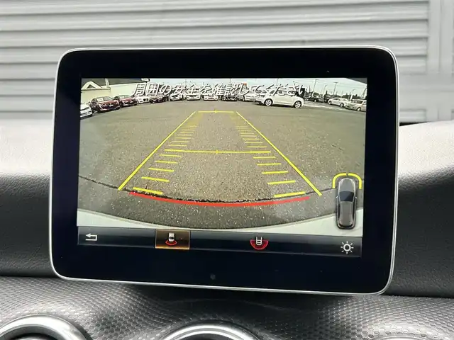 メルセデス・ベンツ Ａ１８０ スタイル 茨城県 2017(平29)年 3.4万km カルサイトホワイト 後期型　/ＲＳＰ　/ＡＣＣ　/ＬＫＡ　/ＢＳＡ　/Ｂカメラ　/パークトロニック　/ナビ　/１２セグ　/ＢＴ　/ＣａｒＰｌａｙ　/USB/キーレスゴー　/半革　/シートヒーター　/Ｍ付ＰＷシート　/ＬＥＤヘッドライト　/オートライト　/ETC/禁煙車
