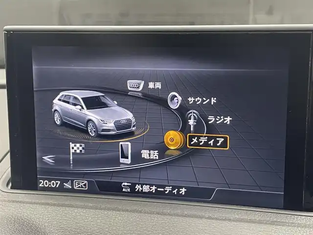 アウディ Ａ３ SB 30TFSI 群馬県 2019(令1)年 2.3万km パール ワンオーナー /純正ナビ/バックカメラ/パークアシスト/スマートキー/コーナーセンサー /純正16インチAW