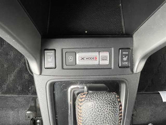 スバル フォレスター Xブレイク 三重県 2014(平26)年 8.6万km アイスシルバーメタリック (株)IDOMが運営する【じしゃロン四日市店】の自社ローン専用車両になります。こちらは現金またはオートローンご利用時の価格です。自社ローンご希望の方は別途その旨お申付け下さい/Stradaナビ/　（CD/DVD/フルセグTV）/ETC/レーンアシスト/衝突被害軽減ブレーキ/アダプティブクルーズコントロール/プッシュスタート/ヘッドライトレベライザー/ドアバイザー/シートヒーター/アイサイト２．０
