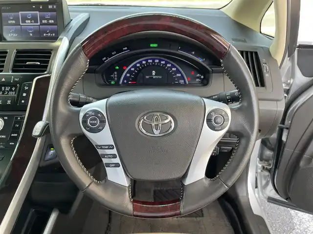 トヨタ ＳＡＩ G 三重県 2014(平26)年 6.7万km シルバーM 登録時66740Km/純正HDDナビ　/（AM・FM・TV・Bluetooth・AUX・USB】/ワンセグTV/バッグカメラ/クルコン　/スペアキー　/両席パワーシート　/メモリーシート　/ＳＰＯＲＴ・ＥＣＯ・ＥＶモード/ＬＥＤオートライト　/フォグライト　/横滑り防止　/ステリモ　/Ｂｌｕｅｔｏｏｔｈ　/電動格納ミラー/取説/保証書