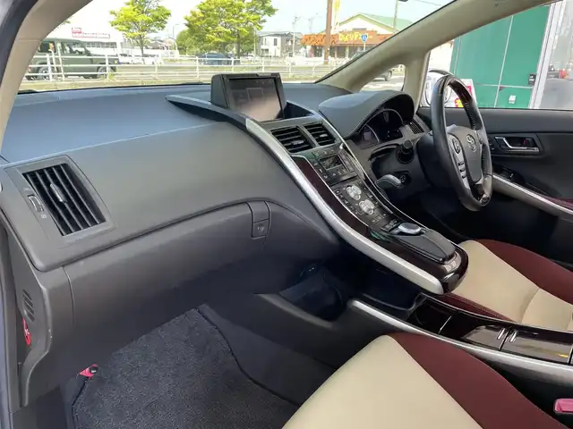 トヨタ ＳＡＩ G 三重県 2014(平26)年 6.7万km シルバーM 登録時66740Km/純正HDDナビ　/（AM・FM・TV・Bluetooth・AUX・USB】/ワンセグTV/バッグカメラ/クルコン　/スペアキー　/両席パワーシート　/メモリーシート　/ＳＰＯＲＴ・ＥＣＯ・ＥＶモード/ＬＥＤオートライト　/フォグライト　/横滑り防止　/ステリモ　/Ｂｌｕｅｔｏｏｔｈ　/電動格納ミラー/取説/保証書