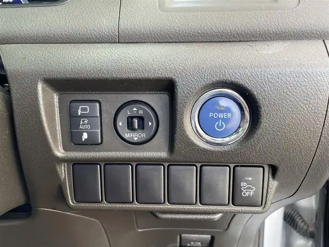トヨタ ＳＡＩ G 三重県 2014(平26)年 6.7万km シルバーM 登録時66740Km/純正HDDナビ　/（AM・FM・TV・Bluetooth・AUX・USB】/ワンセグTV/バッグカメラ/クルコン　/スペアキー　/両席パワーシート　/メモリーシート　/ＳＰＯＲＴ・ＥＣＯ・ＥＶモード/ＬＥＤオートライト　/フォグライト　/横滑り防止　/ステリモ　/Ｂｌｕｅｔｏｏｔｈ　/電動格納ミラー/取説/保証書
