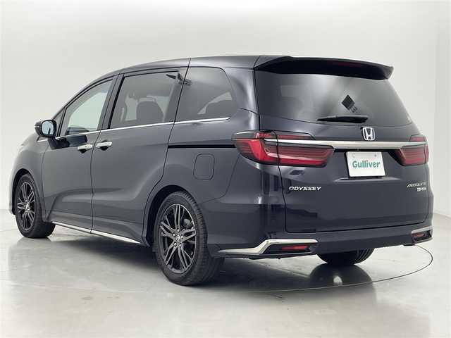 ホンダ オデッセイ ハイブリッド e:HEVアブソルート EX 熊本県 2021(令3)年 4.5万km プレミアムヴィーナスブラックP 禁煙車　/純正ナビ（ＣＤ・ＤＶＤ・フルセグ・ＢＴ・ＳＤ・ＵＳＢ・HDMI）/全周囲カメラ　/純正前後ドライブレコーダー　/社外フリップダウンモニター/ビルトインＥＴＣ　/レーダークルーズコントロール/両側パワースライドドア　/前後クリアランスソナー　/ホンダセンシング/ブラインドスポットモニター/前席シートヒーター/前席パワーシート/パワーバックドア/アイドリングストップ/横滑り防止/オットマン/ハーフレザーシート/純正フロアマット/純正１８インチAW/オートライト/LEDヘッドライト/フォグライト/スマートキー/プッシュスタート