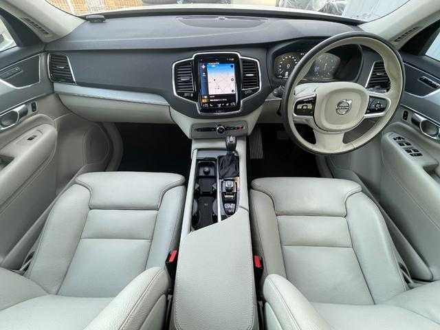 ボルボ ＸＣ９０ D5 AWD モーメンタム 埼玉県 2020(令2)年 3.3万km 白 白革シート　/クルーズコントロール　/ブラインドスポットモニター/シートヒーター/自動駐車　/電動リアゲート　/ＬＥＤヘッドライト　/フルセグ
