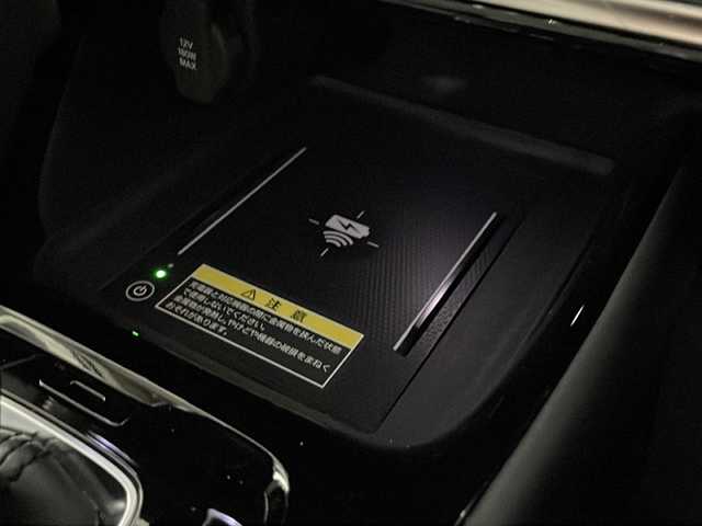ホンダ ヴェゼル ハイブリッド e:HEV Z 広島県 2022(令4)年 2.9万km クリスタルブラックパール 9型ホンダコネクトディスプレイ/マルチビューカメラ/プレミアムオーディオ/シートヒーター/ハーフレザーシート/パワーテールゲート/ステアリングヒーター/減速セレクター/ヒルディセントコントロール/ホンダセンシング/・衝突軽減ブレーキ/・レーンキープアシスト/・アダプティブクルーズコントロール/・オートハイビーム/・誤発進抑制機能/・パーキングセンサー/LEDヘッドランプ/純正18インチAW/ETC2.0/ワイヤレス充電/ドライブレコーダー