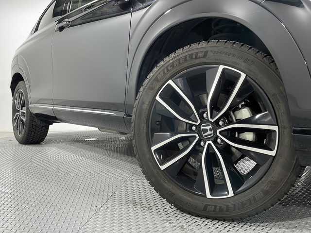 ホンダ ヴェゼル ハイブリッド e:HEV Z 広島県 2022(令4)年 2.9万km クリスタルブラックパール 9型ホンダコネクトディスプレイ/マルチビューカメラ/プレミアムオーディオ/シートヒーター/ハーフレザーシート/パワーテールゲート/ステアリングヒーター/減速セレクター/ヒルディセントコントロール/ホンダセンシング/・衝突軽減ブレーキ/・レーンキープアシスト/・アダプティブクルーズコントロール/・オートハイビーム/・誤発進抑制機能/・パーキングセンサー/LEDヘッドランプ/純正18インチAW/ETC2.0/ワイヤレス充電/ドライブレコーダー