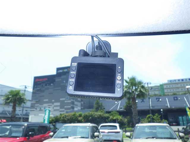 ダイハツ タント L 千葉県 2017(平29)年 6.6万km ファイアークォーツレッドM 社外メモリーナビ/ワンセグTV/【CD再生機能】/ドライブレコーダー（前後撮影）/キーレス