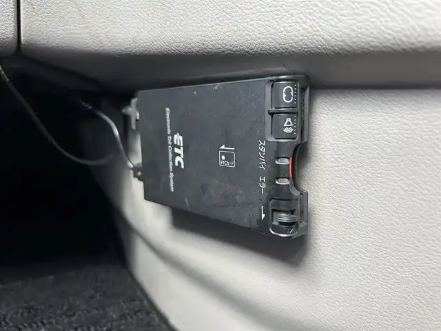 日産 セレナ e－パワー XV 栃木県 2019(平31)年 5万km パール 衝突被害軽減ブレーキ/社外SDナビ/フルセグTV/DVD/Bluetooth/USB/アラウンドビューモニター/ETC/前ドライブレコーダー/両側パワースライドドア/クルーズコントロール/プッシュスタート/ステアリングリモコン/LEDオートライト/純正15インチAW/アイドリングストップ/横滑り防止装置/保証書/取説