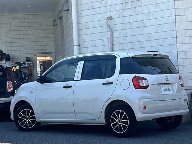 トヨタ パッソ X　S 神奈川県 2020(令2)年 1.7万km パールホワイトⅢ ワンオーナー/純正ディーラーナビ(CD/SD/BT/ワンセグTV)/バックカメラ/プッシュスタート/衝突被害軽減ブレーキ/横滑り防止装置/オートハイビーム/アイドリングストップ/ビルトインETC/前後ドライブレコーダー/前後コーナーセンサー/純正フロアマット/純正ドアバイザー/ステアリングスイッチ/スペアキー×1/保証書/取扱説明書