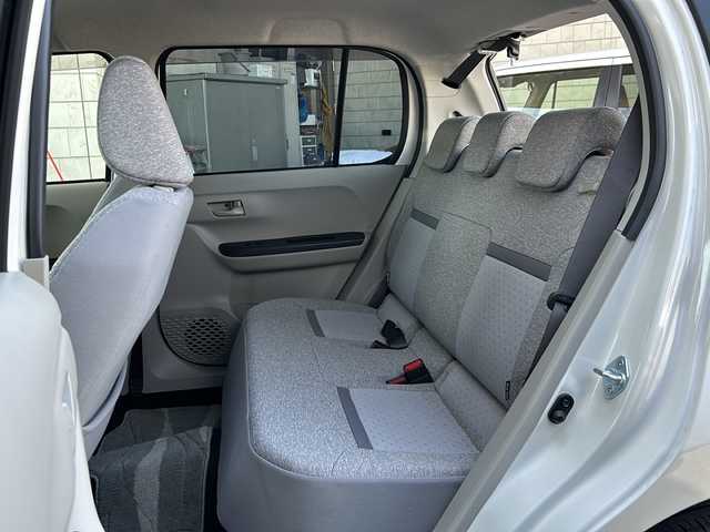 トヨタ パッソ X　S 神奈川県 2020(令2)年 1.7万km パールホワイトⅢ ワンオーナー/純正ディーラーナビ(CD/SD/BT/ワンセグTV)/バックカメラ/プッシュスタート/衝突被害軽減ブレーキ/横滑り防止装置/オートハイビーム/アイドリングストップ/ビルトインETC/前後ドライブレコーダー/前後コーナーセンサー/純正フロアマット/純正ドアバイザー/ステアリングスイッチ/スペアキー×1/保証書/取扱説明書