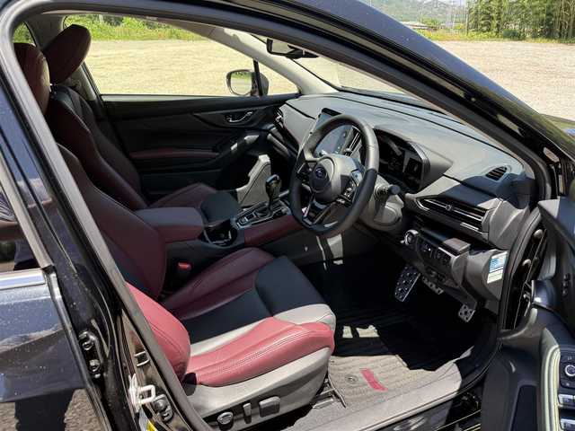 スバル レヴォーグ 1．8STIスポーツ EX 兵庫県 2021(令3)年 2.2万km クリスタルブラックシリカ ワンオーナー/本革シート＆パワーシート＆シートヒーター/メーカーナビ/フルセグTV/バック＆サイドモニター/ETC/パワーバックドア/アイサイトX/レーダークルーズ/レーンキープアシスト