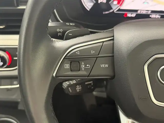 アウディ Ａ４ 35TDI アドバンスド 愛知県 2022(令4)年 2.1万km グレイシアホワイトメタリック /禁煙//正規ディーラー車//ディーラー記録簿//MMIナビ//AppleCarPlay/AndroidAuto//AM/FM/USB/BT//バーチャルコックピットプラス//全方位カメラ//純正17AW//アウディプレセンスシティ//アウディプレセンスリア//ACC//アウディアクティブレーンアシスト//アウディサイドアシスト//アウディパーキングシステム//トラフィックジャムアシスト//パーキングアシスト//ビルトインETC2.0//シートヒーター//パワーシート//革巻きステアリング//ステアリングスイッチ//パドルシフト//電動格納ウィンカーミラー//LEDオートライト//フォグランプ//アイドリングストップ//電動パーキング//横滑り防止//アンビエントライト//ISOFIX//純正ラバーマット//スマートキー//プッシュスタート//保証書//取扱説明書//スペアキー
