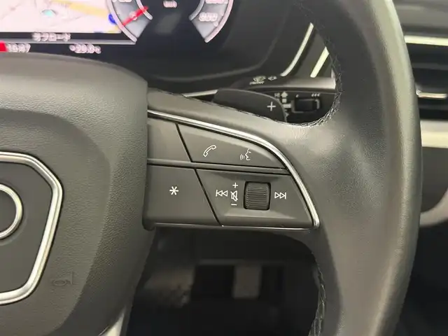 アウディ Ａ４ 35TDI アドバンスド 愛知県 2022(令4)年 2.1万km グレイシアホワイトメタリック /禁煙//正規ディーラー車//ディーラー記録簿//MMIナビ//AppleCarPlay/AndroidAuto//AM/FM/USB/BT//バーチャルコックピットプラス//全方位カメラ//純正17AW//アウディプレセンスシティ//アウディプレセンスリア//ACC//アウディアクティブレーンアシスト//アウディサイドアシスト//アウディパーキングシステム//トラフィックジャムアシスト//パーキングアシスト//ビルトインETC2.0//シートヒーター//パワーシート//革巻きステアリング//ステアリングスイッチ//パドルシフト//電動格納ウィンカーミラー//LEDオートライト//フォグランプ//アイドリングストップ//電動パーキング//横滑り防止//アンビエントライト//ISOFIX//純正ラバーマット//スマートキー//プッシュスタート//保証書//取扱説明書//スペアキー