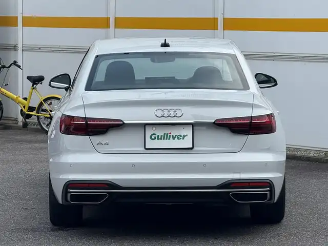 アウディ Ａ４ 35TDI アドバンスド 愛知県 2022(令4)年 2.1万km グレイシアホワイトメタリック /禁煙//正規ディーラー車//ディーラー記録簿//MMIナビ//AppleCarPlay/AndroidAuto//AM/FM/USB/BT//バーチャルコックピットプラス//全方位カメラ//純正17AW//アウディプレセンスシティ//アウディプレセンスリア//ACC//アウディアクティブレーンアシスト//アウディサイドアシスト//アウディパーキングシステム//トラフィックジャムアシスト//パーキングアシスト//ビルトインETC2.0//シートヒーター//パワーシート//革巻きステアリング//ステアリングスイッチ//パドルシフト//電動格納ウィンカーミラー//LEDオートライト//フォグランプ//アイドリングストップ//電動パーキング//横滑り防止//アンビエントライト//ISOFIX//純正ラバーマット//スマートキー//プッシュスタート//保証書//取扱説明書//スペアキー