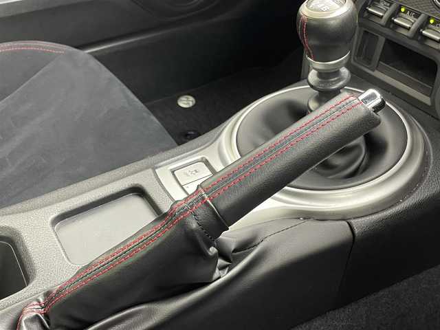 トヨタ ８６ GT 茨城県 2012(平24)年 3.6万km ダークグレーメタリック 純正ナビ/バックカメラ/フルセグ/純正17インチAW/スマートキー/プッシュスタート