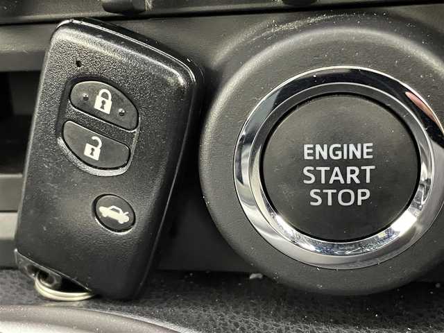 トヨタ ８６ GT 茨城県 2012(平24)年 3.6万km ダークグレーメタリック 純正ナビ/バックカメラ/フルセグ/純正17インチAW/スマートキー/プッシュスタート